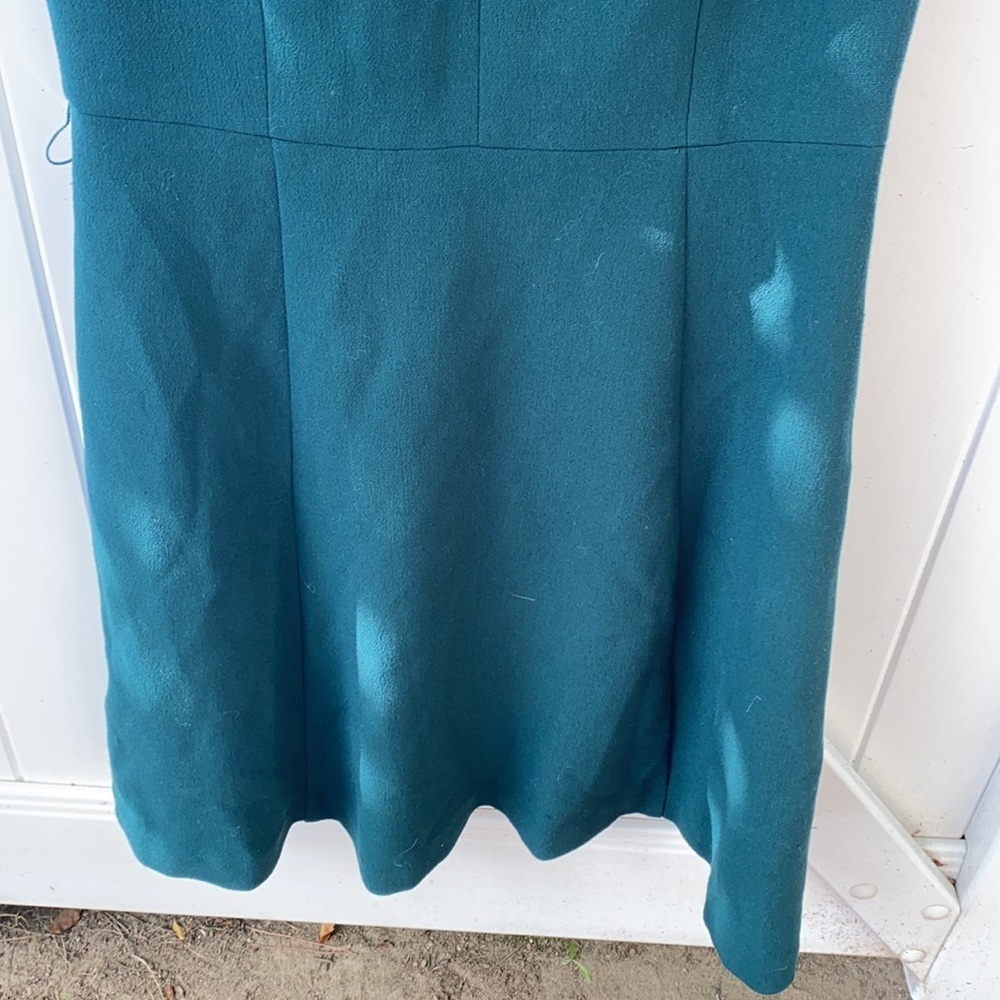 Trina Turk olive green dress with belt size: 8 - Picture 3 of 9